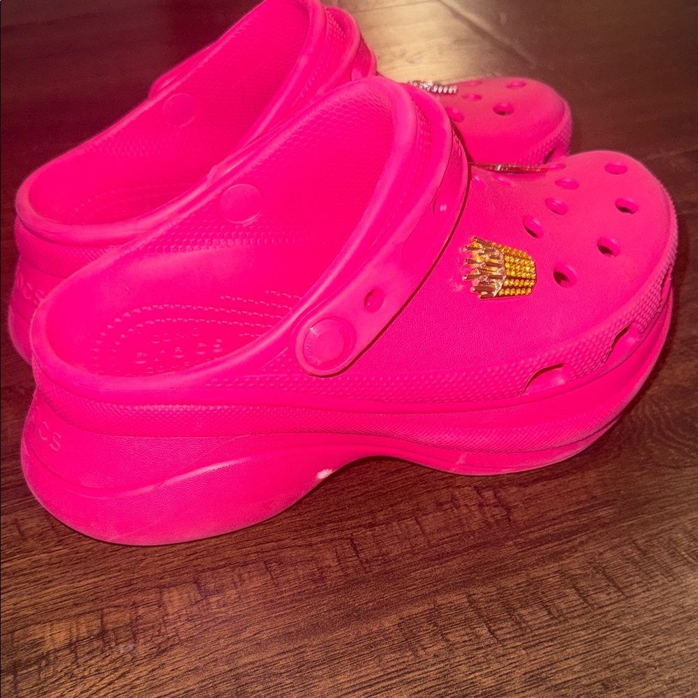 Pink Crocs Clogs - Picture 5 of 5